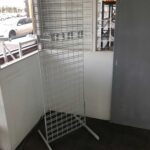 retail-grid-mesh-stand-hooks